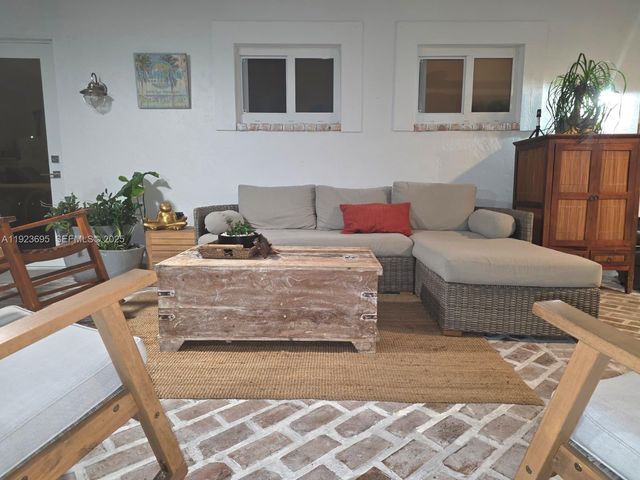 11561 SW 121st Ave, Miami, FL 33186