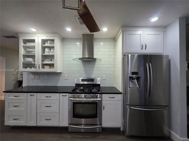 11561 SW 121st Ave, Miami, FL 33186