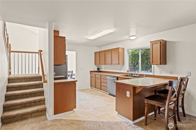 8627 136th Street E, Puyallup, WA 98373