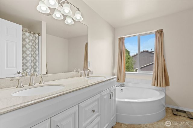 8627 136th Street E, Puyallup, WA 98373