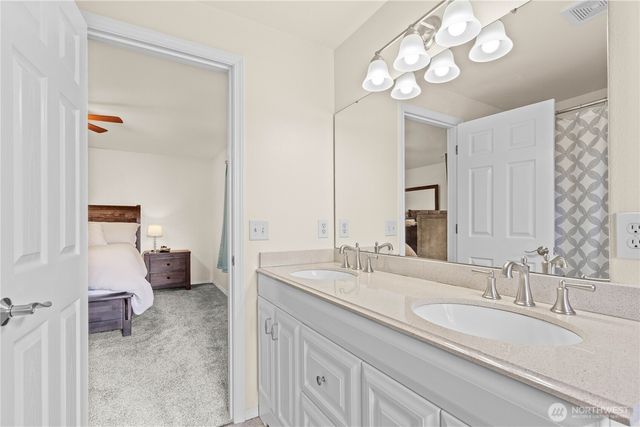 8627 136th Street E, Puyallup, WA 98373