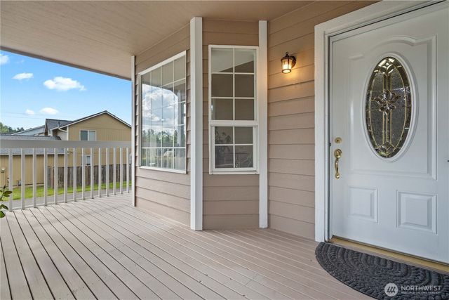 8627 136th Street E, Puyallup, WA 98373