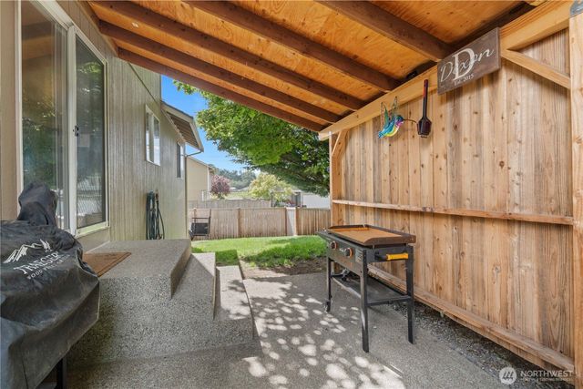 8627 136th Street E, Puyallup, WA 98373