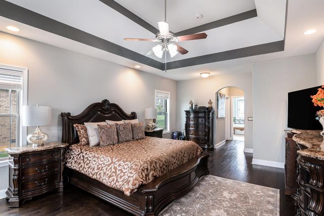 2976 Hartley Dr, Clarksville, TN 37043