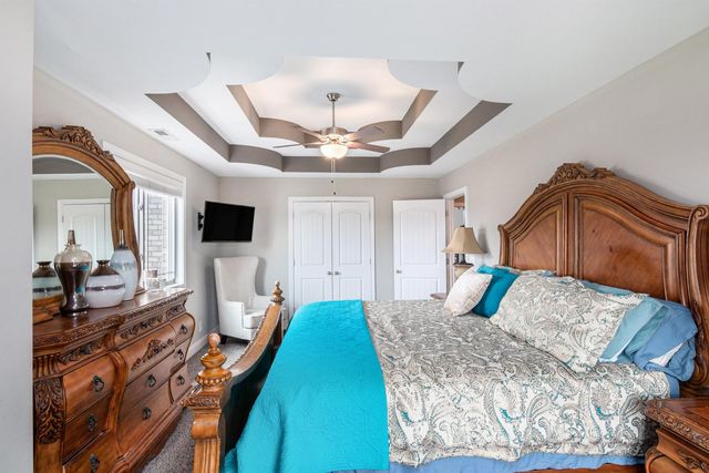 2976 Hartley Dr, Clarksville, TN 37043