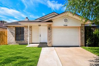 7129 Village Lake Drive, Cypress, TX 77433