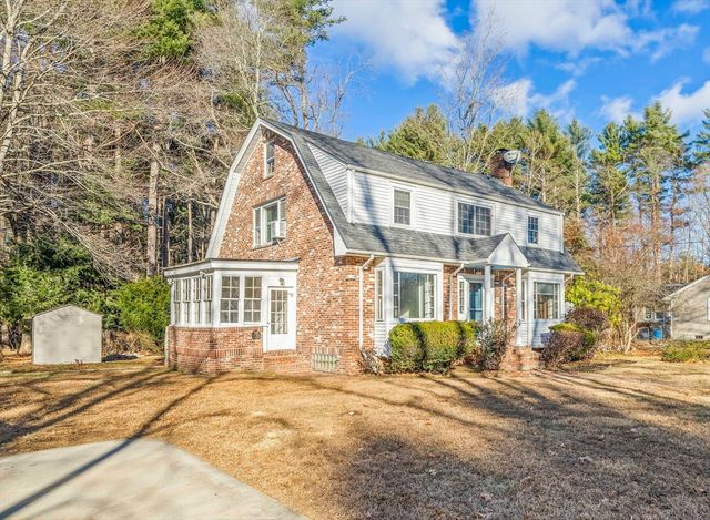 5 Richardson St., Medway, MA 02053