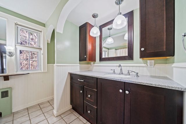 5 Richardson St., Medway, MA 02053