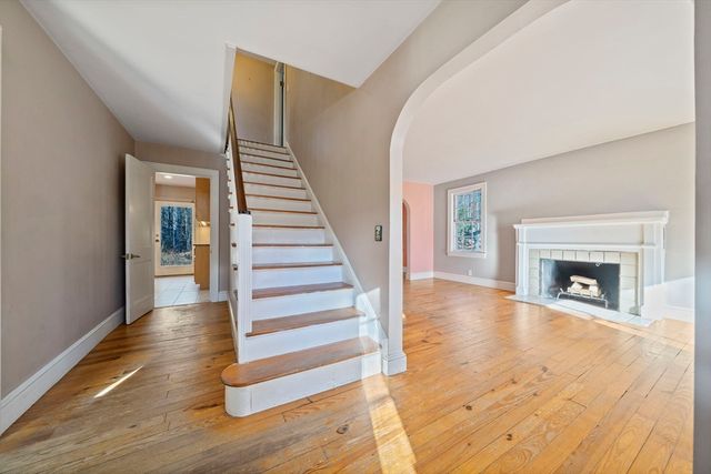 5 Richardson St., Medway, MA 02053