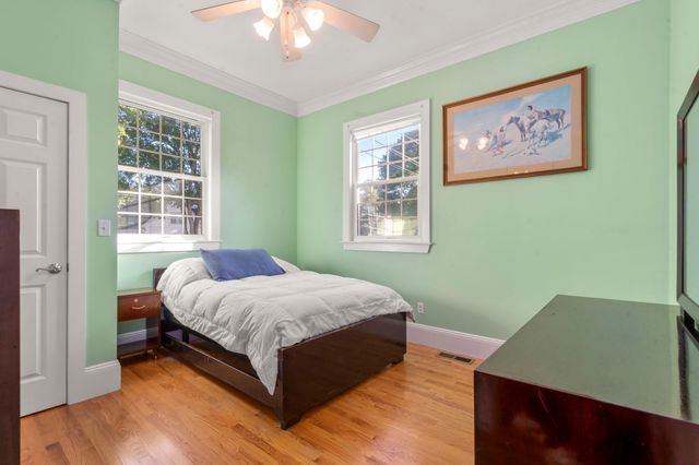 8 Parker Rd 4, Wakefield, MA 01880