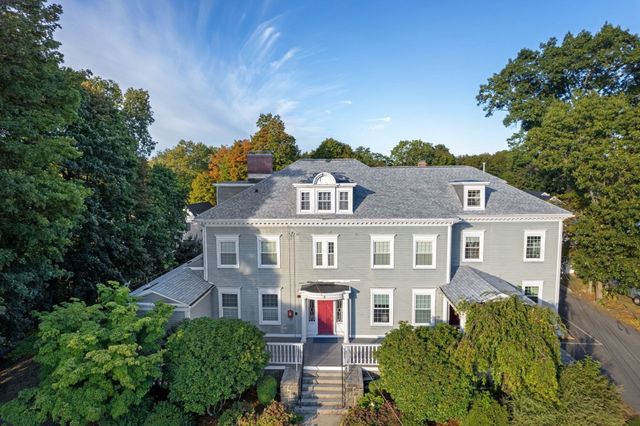8 Parker Rd 4, Wakefield, MA 01880
