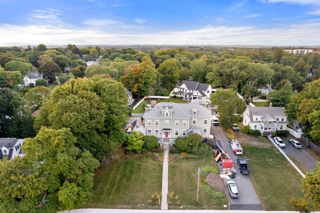 8 Parker Rd 4, Wakefield, MA 01880