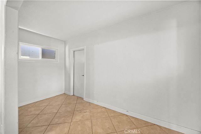 10937 Desert Sand Avenue, Riverside, CA 92505