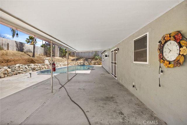 10937 Desert Sand Avenue, Riverside, CA 92505