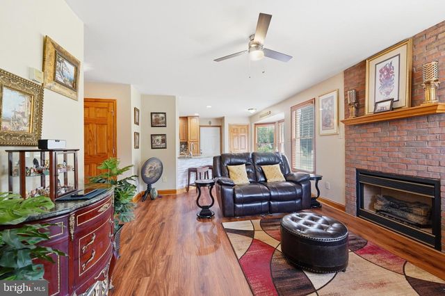 11 THOMPSON CT, Boonsboro, MD 21713