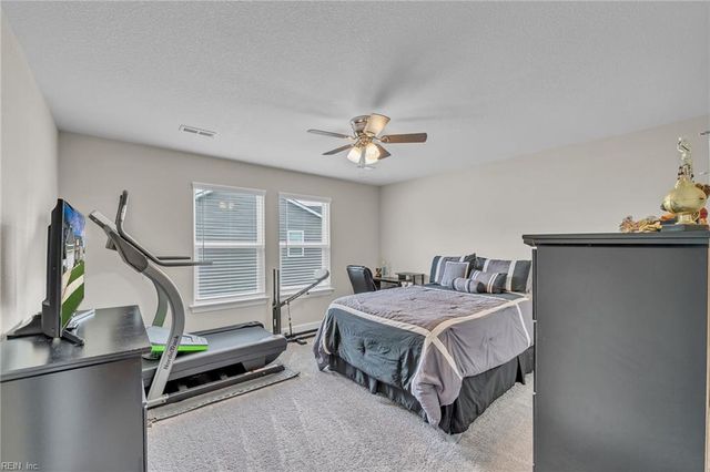 206 Selby CT, Suffolk, VA 23435