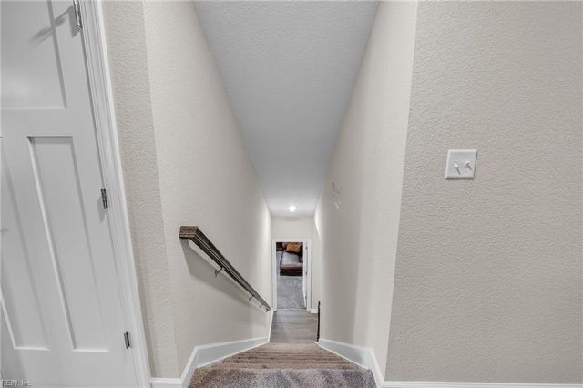 206 Selby CT, Suffolk, VA 23435