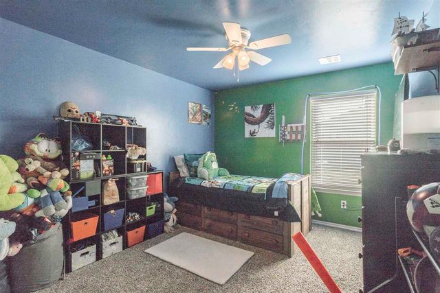 11520 SW 25th St, Yukon, OK 73099