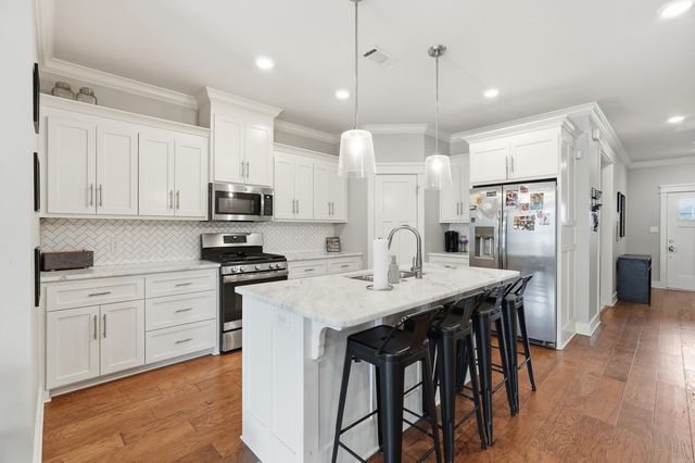 120 Lydia Drive, Maumelle, AR 72113