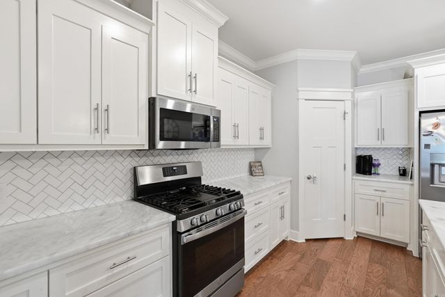 120 Lydia Drive, Maumelle, AR 72113