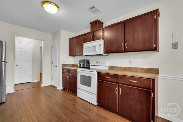 1112 Cornett Court, Hinesville, GA 31313