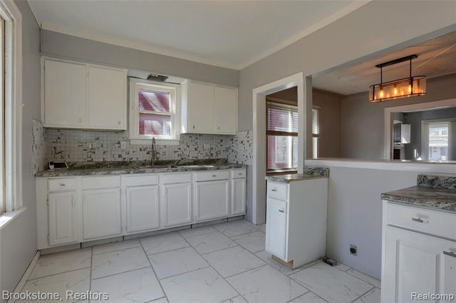7600 Doyle Street, Detroit, MI 48234