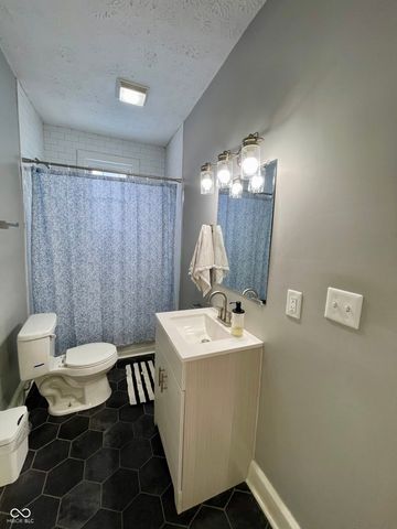 423 Berkley Road, Indianapolis, IN 46208