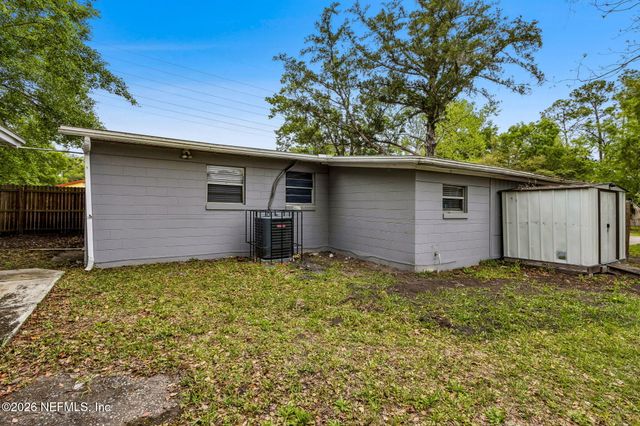 7086 QUEEN OF HEARTS Court, Jacksonville, FL 32210