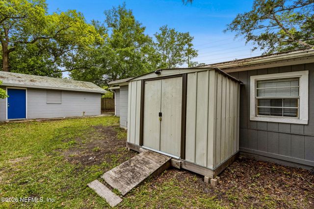 7086 QUEEN OF HEARTS Court, Jacksonville, FL 32210