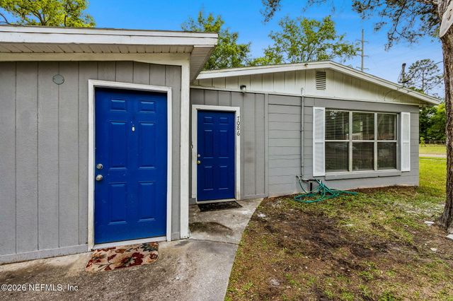 7086 QUEEN OF HEARTS Court, Jacksonville, FL 32210