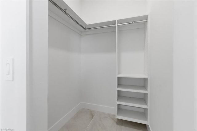 921 NE 15TH ST, Cape Coral, FL 33909