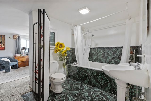 25 Prospect St, Ashland, MA 01721