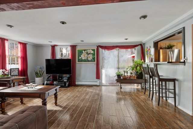 25 Prospect St, Ashland, MA 01721