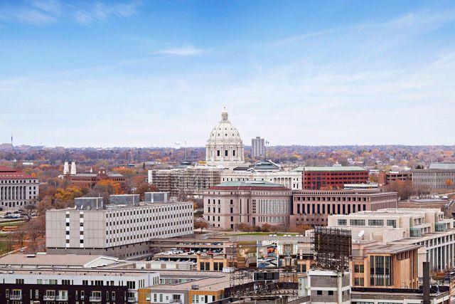 78 10th Street E 1010, Saint Paul, MN 55101