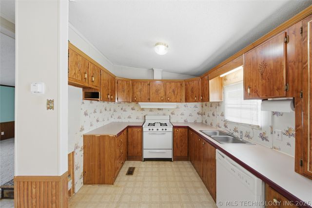 15180 S 4187 Road, Claremore, OK 74017