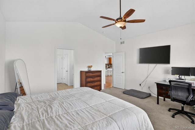 75 N Newcastle Court, Aurora, CO 80018