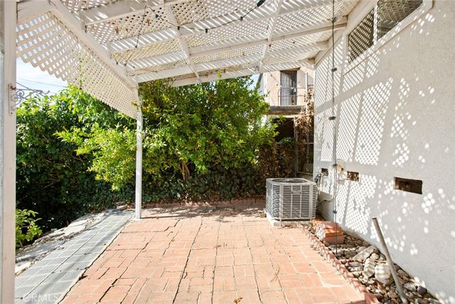 1901 Heidleman Road, Los Angeles, CA 90032