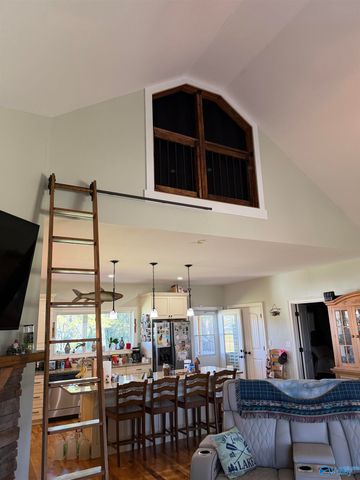 285 Jordan Drive, Centre, AL 35960