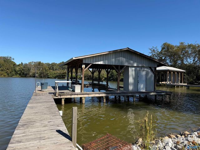 285 Jordan Drive, Centre, AL 35960