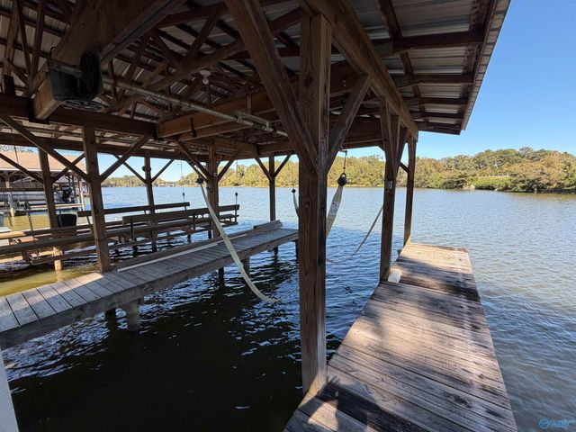 285 Jordan Drive, Centre, AL 35960