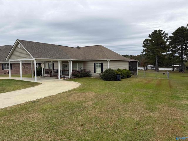 285 Jordan Drive, Centre, AL 35960