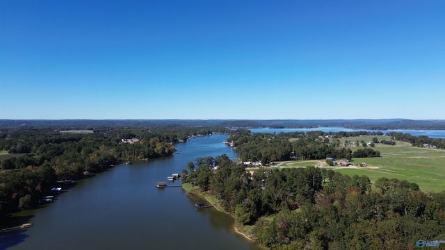 285 Jordan Drive, Centre, AL 35960