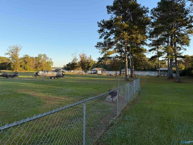 285 Jordan Drive, Centre, AL 35960