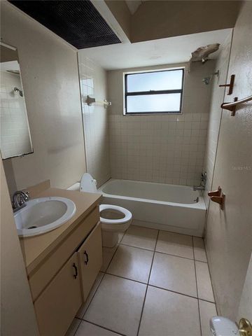 1543 N TUTTLE AVENUE, Sarasota, FL 34237