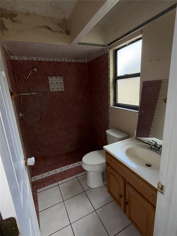 1543 N TUTTLE AVENUE, Sarasota, FL 34237