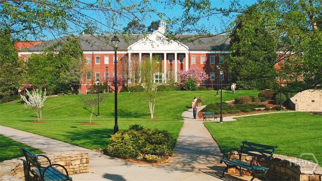 323 Sweetgrass Drive, Demorest, GA 30535