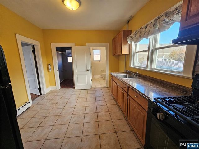 2 Grove Street 1, South Hackensack, NJ 07606