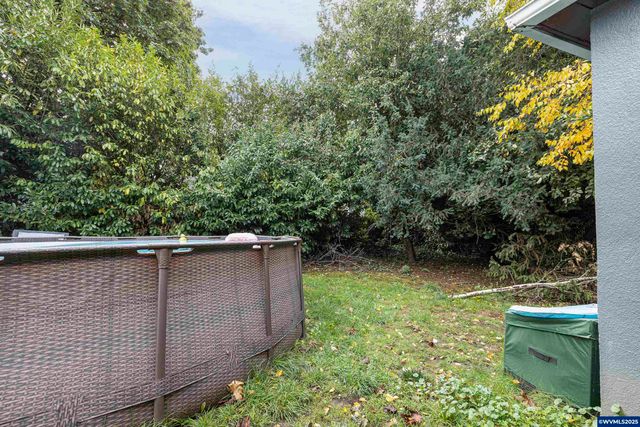 307 Sherman St, Amity, OR 97101