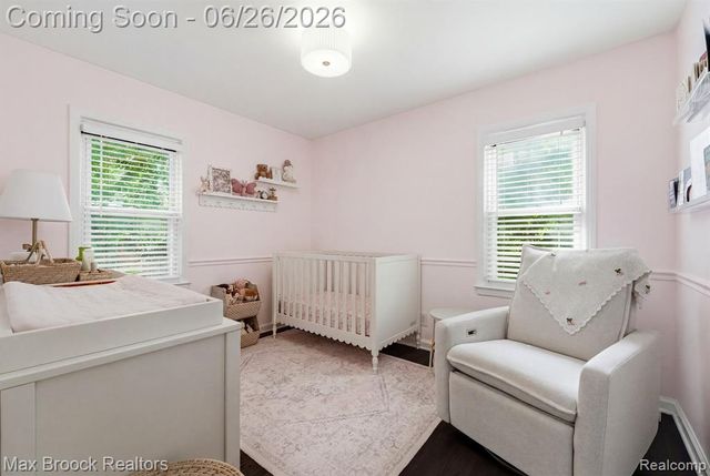 618 S Gainsborough Avenue, Royal Oak, MI 48067