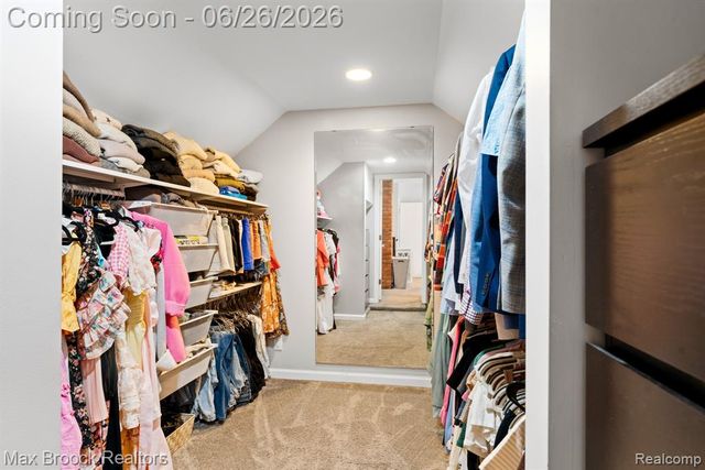 618 S Gainsborough Avenue, Royal Oak, MI 48067